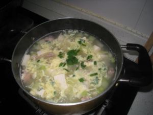 冬瓜豆腐玉米粒湯 冬瓜豆腐玉米粒湯
