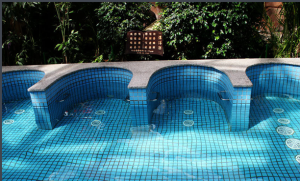 鳳山溫泉度假村