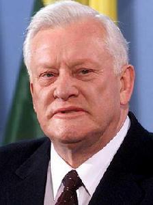 阿爾吉爾達斯·布拉藻斯卡斯