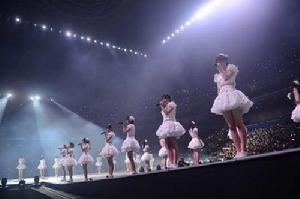 總選表演《夢想高飛》