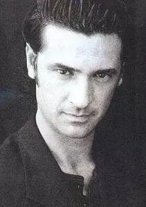 導演\編劇：胡里奧&middot;密譚 Julio Medem