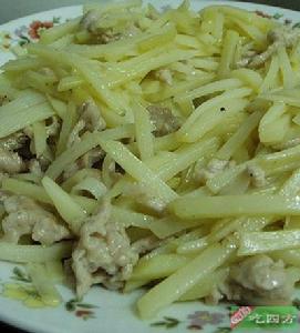 土豆絲炒裡脊肉