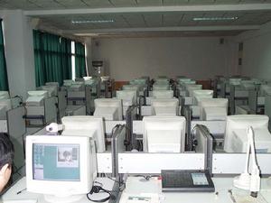 （圖）多媒體教室