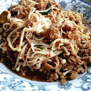 金針菇炒羊肉片 金針菇炒羊肉片