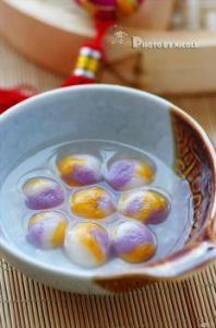 米酒三色湯圓 米酒三色湯圓