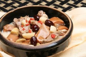 山藥枸杞煮羊肉 山藥枸杞煮羊肉