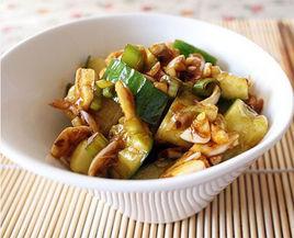 蒜拍黃瓜 蒜拍黃瓜