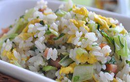 青菜蛋炒飯 青菜蛋炒飯