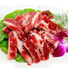 燜牛肋條肉 燜牛肋條肉