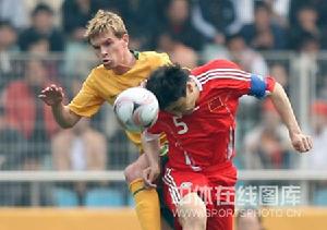 頭球解圍 頭球解圍