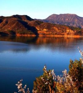 燕山天池 燕山天池