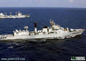 “旅滬”級飛彈驅逐艦