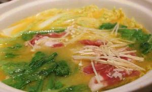 金針菇豆苗竹筍湯 金針菇豆苗竹筍湯