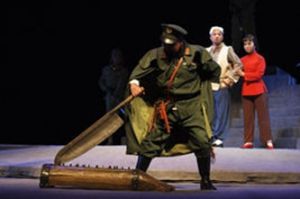 鍘刀下的紅梅 鍘刀下的紅梅