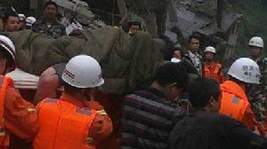 雅安"7&middot;04"特大山洪