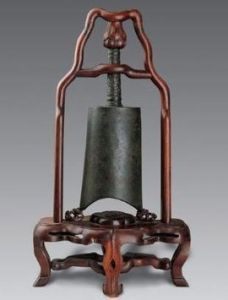 鳴金收兵 鳴金收兵