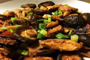 海參燜冬菇 海參燜冬菇