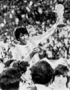 卡塔林·巴休 卡塔林·巴休