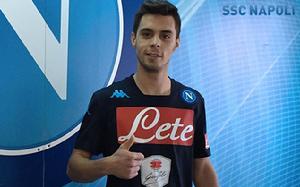 阿爾貝托·格拉西加盟那不勒斯