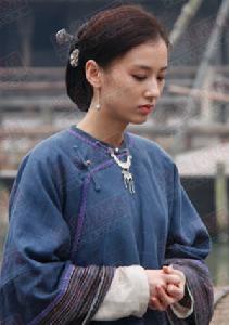 黃聖依培養離別傷情