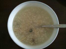 鹹骨瑤柱蚝乾粥 鹹骨瑤柱蚝乾粥