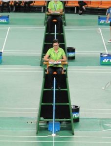 羽毛球裁判 羽毛球裁判