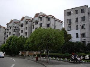 龍柏五村 龍柏五村