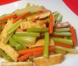 素炒西芹三絲 素炒西芹三絲