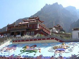 阿拉善南寺 阿拉善南寺