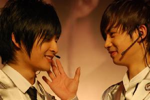 EP《降臨》發布會