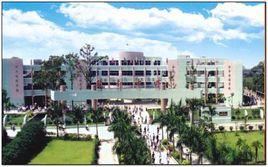 隆都中學 隆都中學