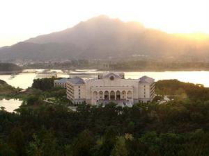 雁棲建國假日酒店