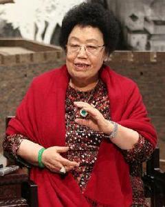 陳麗華[富華國際集團主席]