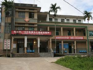 曼帕扎村-鎮衛生院