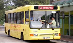 （圖）16號車,配以Northern Counties車身