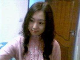 美娜[美女作家]