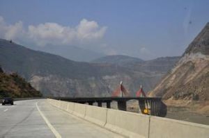 昆大高速公路 昆大高速公路