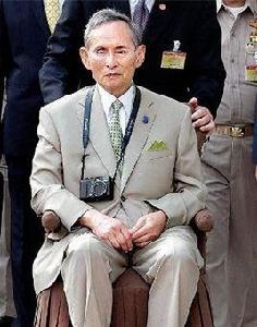 泰國:拉瑪九世皇六十年 泰國:拉瑪九世皇六十年