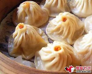 蟹黃小籠包