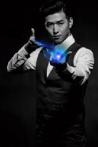 朱雪峰[中國青年魔術師]