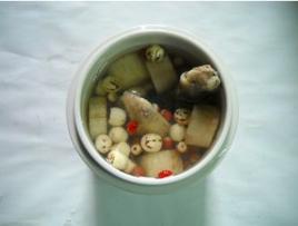 淮山芡實蓮子柴雞湯 淮山芡實蓮子柴雞湯