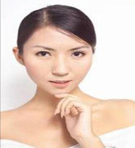 黃悅華[珠江電影頻道節目主持人]