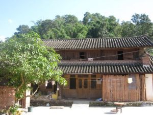 梁子頭自然村 梁子頭自然村