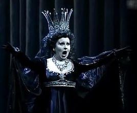 luciana serra luciana serra