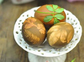 艾葉煮雞蛋 艾葉煮雞蛋