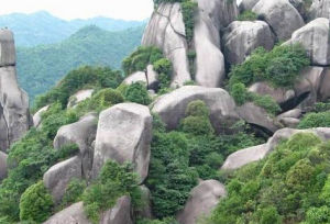 法國呂貝龍地質公園 法國呂貝龍地質公園