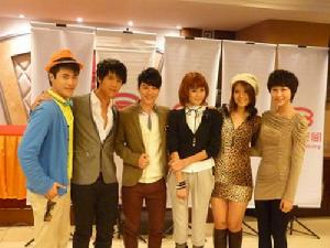 天幕謎情 天幕謎情