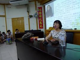 章紅[江蘇少年兒童出版社資深編輯]