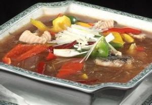 草魚粉皮煲 草魚粉皮煲