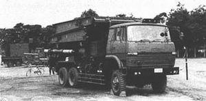 81式輪式架橋車 81式輪式架橋車